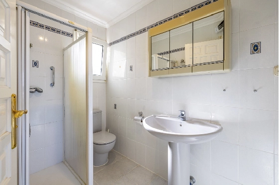 Villa in Denia zu verkaufen, Living area 267 m², Baujahr 1993, Zustand gepflegt, + Zentralheizung, Plot 1085 m², 4 Schlafzimmer, 3 Badezimmer, Pool, ref.: BC-7785-41