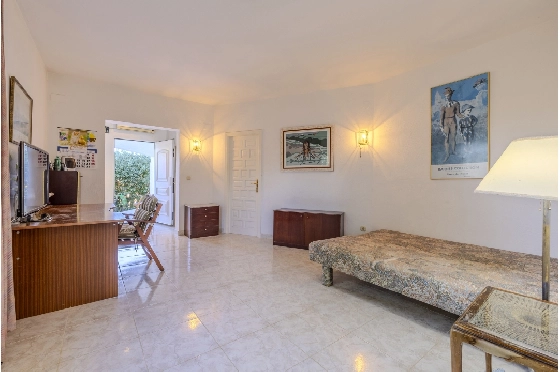 Villa in Denia zu verkaufen, Living area 267 m², Baujahr 1993, Zustand gepflegt, + Zentralheizung, Plot 1085 m², 4 Schlafzimmer, 3 Badezimmer, Pool, ref.: BC-7785-42