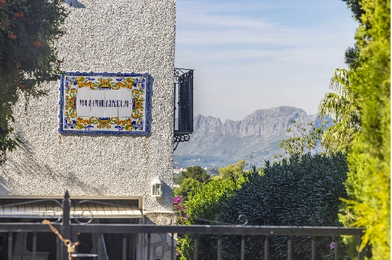Villa in Denia zu verkaufen, Living area 267 m², Baujahr 1993, Zustand gepflegt, + Zentralheizung, Plot 1085 m², 4 Schlafzimmer, 3 Badezimmer, Pool, ref.: BC-7785-53