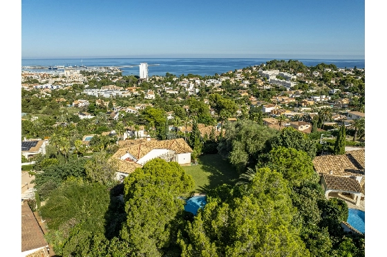 Villa in Denia zu verkaufen, Living area 267 m², Baujahr 1993, Zustand gepflegt, + Zentralheizung, Plot 1085 m², 4 Schlafzimmer, 3 Badezimmer, Pool, ref.: BC-7785-7