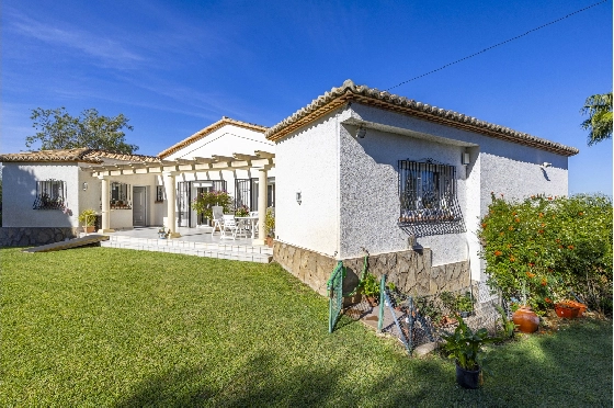 Villa in Denia zu verkaufen, Living area 267 m², Baujahr 1993, Zustand gepflegt, + Zentralheizung, Plot 1085 m², 4 Schlafzimmer, 3 Badezimmer, Pool, ref.: BC-7785-8