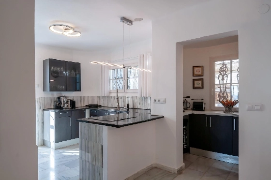 Villa in Calpe(Canuta) zu verkaufen, Living area 187 m², Klimaanlage, 4 Schlafzimmer, 3 Badezimmer, Pool, ref.: COB-3547-10535-13
