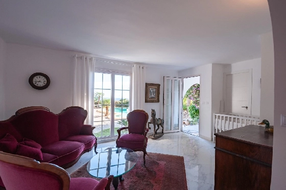 Villa in Calpe(Canuta) zu verkaufen, Living area 187 m², Klimaanlage, 4 Schlafzimmer, 3 Badezimmer, Pool, ref.: COB-3547-10535-35