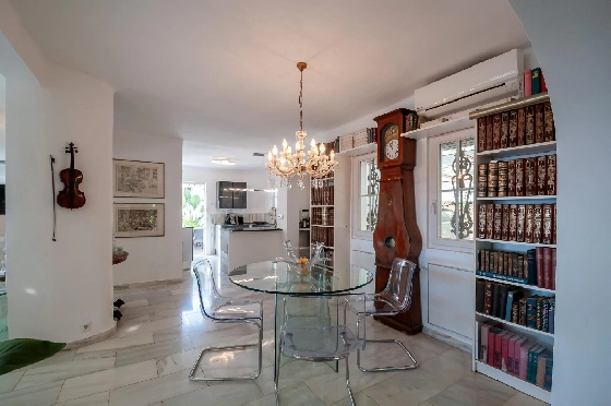 Villa in Calpe(Canuta) zu verkaufen, Living area 187 m², Klimaanlage, 4 Schlafzimmer, 3 Badezimmer, Pool, ref.: COB-3547-10535-8