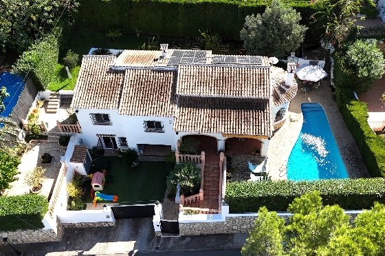 Villa in Javea zu verkaufen, Living area 166 m², Klimaanlage, Plot 608 m², 3 Schlafzimmer, 3 Badezimmer, Pool, ref.: AVS-57474-1
