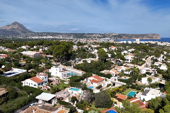 Villa in Javea zu verkaufen, Living area 166 m², Klimaanlage, Plot 608 m², 3 Schlafzimmer, 3 Badezimmer, Pool, ref.: AVS-57474-23