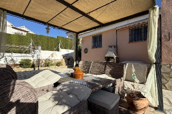Villa in Pedreguer zu verkaufen, Living area 61 m², Baujahr 2014, Zustand gepflegt, + KLIMA, Klimaanlage, Plot 385 m², 2 Schlafzimmer, 1 Badezimmer, Pool, ref.: RG-0126-11