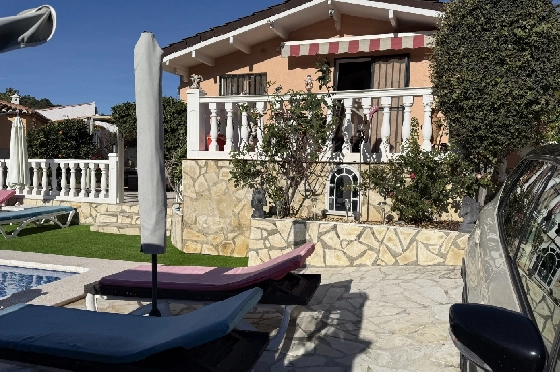 Villa in Pedreguer zu verkaufen, Living area 61 m², Baujahr 2014, Zustand gepflegt, + KLIMA, Klimaanlage, Plot 385 m², 2 Schlafzimmer, 1 Badezimmer, Pool, ref.: RG-0126-8