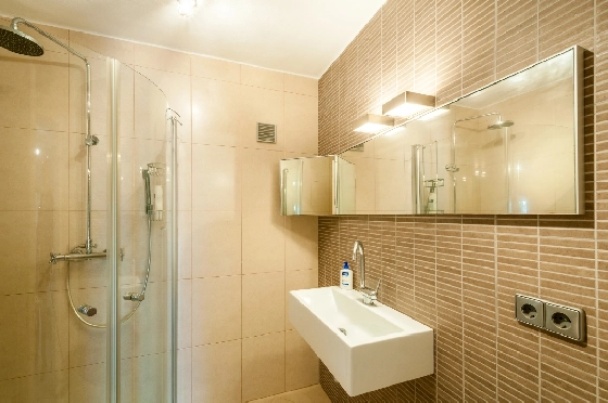 Villa in Moraira zu verkaufen, Living area 270 m², Klimaanlage, Plot 897 m², 3 Schlafzimmer, 3 Badezimmer, Pool, ref.: AM-12629DR-27