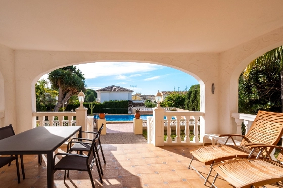 Villa in Moraira zu verkaufen, Living area 270 m², Klimaanlage, Plot 897 m², 3 Schlafzimmer, 3 Badezimmer, Pool, ref.: AM-12629DR-28