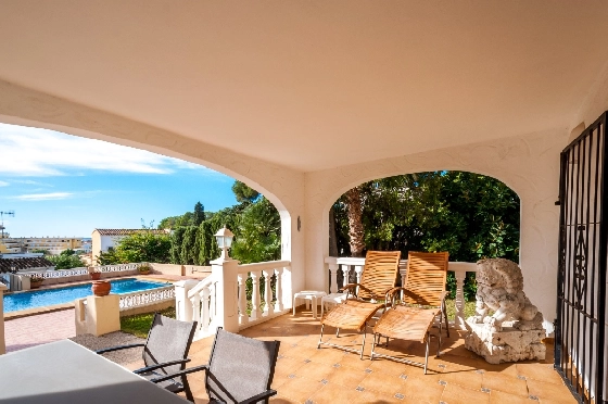 Villa in Moraira zu verkaufen, Living area 270 m², Klimaanlage, Plot 897 m², 3 Schlafzimmer, 3 Badezimmer, Pool, ref.: AM-12629DR-30