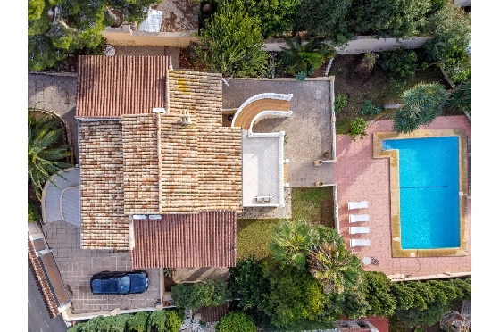 Villa in Moraira zu verkaufen, Living area 270 m², Klimaanlage, Plot 897 m², 3 Schlafzimmer, 3 Badezimmer, Pool, ref.: AM-12629DR-41