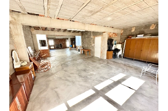 Stadthaus in Pego zu verkaufen, Wohnfläche 456 m², Baujahr 1982, Klimaanlage, Grundstück 224 m², 5 Schlafzimmer, 2 Badezimmer, Pool, ref.: O-V96114-37