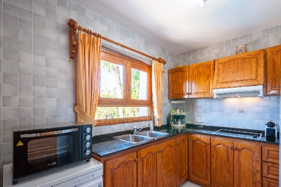 Villa in Benissa zu verkaufen, Living area 247 m², Baujahr 1993, Klimaanlage, Plot 848 m², 5 Schlafzimmer, 3 Badezimmer, Pool, ref.: AM-12630DR-27