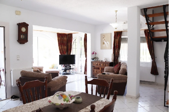 Villa in Parcent zu verkaufen, Living area 170 m², Plot 783 m², 5 Schlafzimmer, 2 Badezimmer, ref.: PT-25007-10
