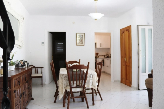 Villa in Parcent zu verkaufen, Living area 170 m², Plot 783 m², 5 Schlafzimmer, 2 Badezimmer, ref.: PT-25007-13