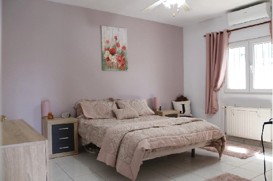 Villa in Parcent zu verkaufen, Living area 170 m², Plot 783 m², 5 Schlafzimmer, 2 Badezimmer, ref.: PT-25007-22