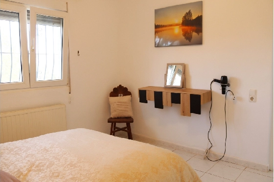 Villa in Parcent zu verkaufen, Living area 170 m², Plot 783 m², 5 Schlafzimmer, 2 Badezimmer, ref.: PT-25007-31