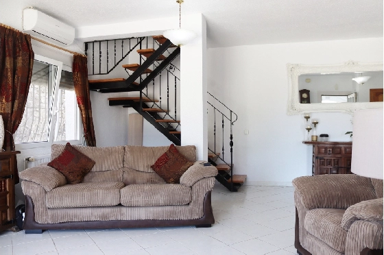 Villa in Parcent zu verkaufen, Living area 170 m², Plot 783 m², 5 Schlafzimmer, 2 Badezimmer, ref.: PT-25007-8