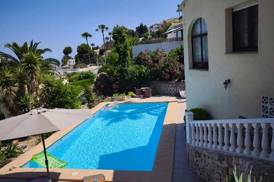 Villa in Benissa zu verkaufen, Living area 181 m², Plot 881 m², 3 Schlafzimmer, 3 Badezimmer, Pool, ref.: PT-25011-2