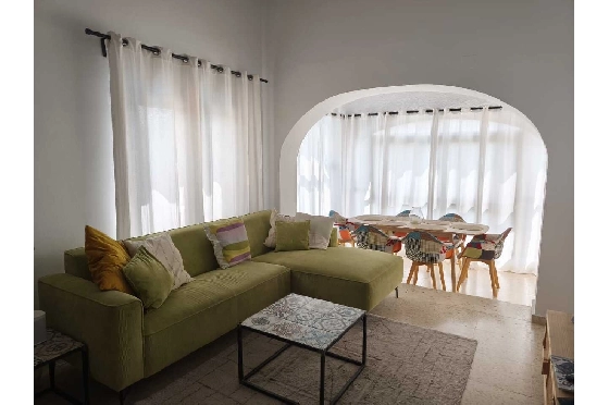 Villa in Benissa zu verkaufen, Living area 181 m², Plot 881 m², 3 Schlafzimmer, 3 Badezimmer, Pool, ref.: PT-25011-4