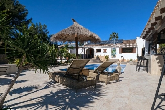 Villa in Javea zu verkaufen, Living area 386 m², Klimaanlage, Plot 4596 m², 4 Schlafzimmer, 4 Badezimmer, Pool, ref.: AVS-57604-49