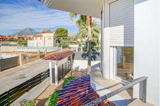 Villa in L-Alfas del Pi(Alfaz del PI Pueblo Urbanizaciones) zu verkaufen, Living area 810 m², Plot 1094 m², 5 Schlafzimmer, 6 Badezimmer, Pool, ref.: COB-7030ALF-10535-17