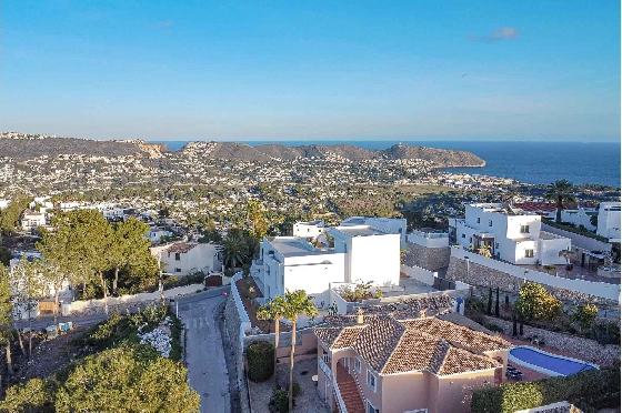 Villa in Moraira(Benimeit) zu verkaufen, Living area 310 m², Plot 817 m², 3 Schlafzimmer, 2 Badezimmer, Pool, ref.: COB-8248MOR-10535-8