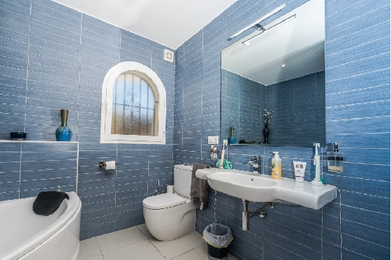Villa in Javea zu verkaufen, Living area 281 m², Klimaanlage, Plot 1666 m², 4 Schlafzimmer, 3 Badezimmer, Pool, ref.: AVS-57574-25