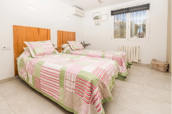 Villa in Javea zu verkaufen, Living area 281 m², Klimaanlage, Plot 1666 m², 4 Schlafzimmer, 3 Badezimmer, Pool, ref.: AVS-57574-38