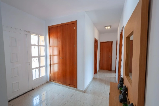 Villa in Orba(Comunidad valenciana) zu verkaufen, Living area 225 m², Klimaanlage, Plot 637 m², 5 Schlafzimmer, 2 Badezimmer, Pool, ref.: COB-3568-10535-12