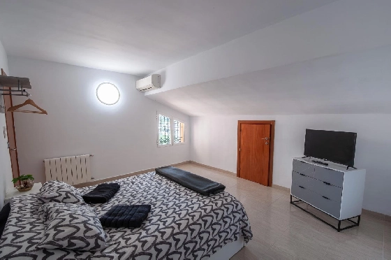 Villa in Orba(Comunidad valenciana) zu verkaufen, Living area 225 m², Klimaanlage, Plot 637 m², 5 Schlafzimmer, 2 Badezimmer, Pool, ref.: COB-3568-10535-14