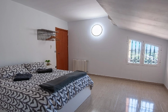 Villa in Orba(Comunidad valenciana) zu verkaufen, Living area 225 m², Klimaanlage, Plot 637 m², 5 Schlafzimmer, 2 Badezimmer, Pool, ref.: COB-3568-10535-15