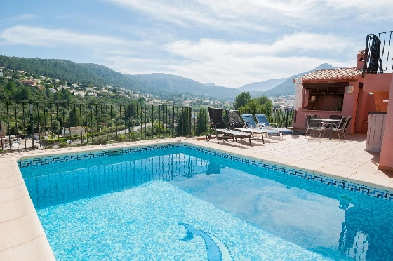 Villa in Orba(Comunidad valenciana) zu verkaufen, Living area 225 m², Klimaanlage, Plot 637 m², 5 Schlafzimmer, 2 Badezimmer, Pool, ref.: COB-3568-10535-2