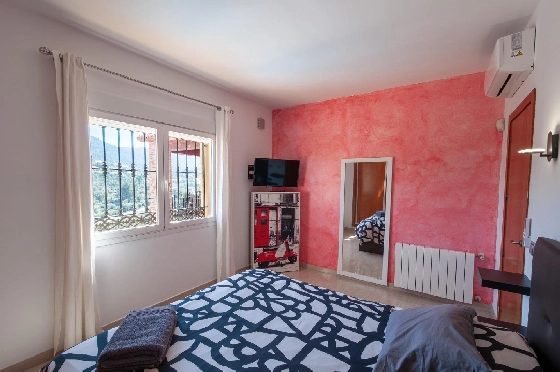 Villa in Orba(Comunidad valenciana) zu verkaufen, Living area 225 m², Klimaanlage, Plot 637 m², 5 Schlafzimmer, 2 Badezimmer, Pool, ref.: COB-3568-10535-27