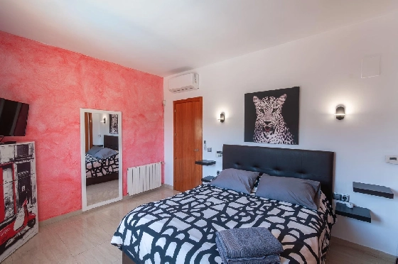 Villa in Orba(Comunidad valenciana) zu verkaufen, Living area 225 m², Klimaanlage, Plot 637 m², 5 Schlafzimmer, 2 Badezimmer, Pool, ref.: COB-3568-10535-28