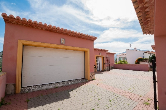 Villa in Orba(Comunidad valenciana) zu verkaufen, Living area 225 m², Klimaanlage, Plot 637 m², 5 Schlafzimmer, 2 Badezimmer, Pool, ref.: COB-3568-10535-48