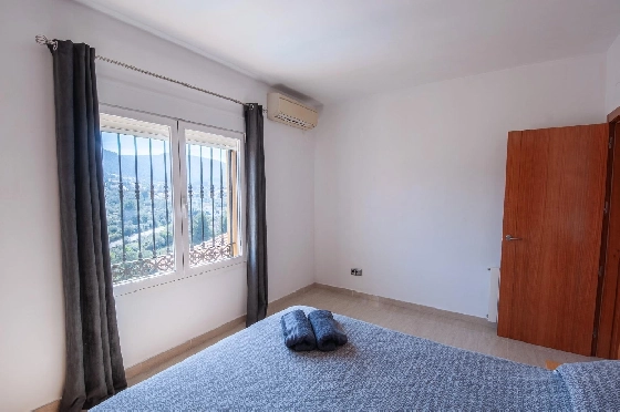 Villa in Orba(Comunidad valenciana) zu verkaufen, Living area 225 m², Klimaanlage, Plot 637 m², 5 Schlafzimmer, 2 Badezimmer, Pool, ref.: COB-3568-10535-6