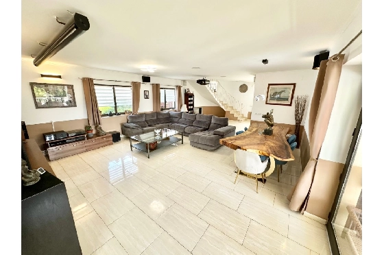 Villa in Pego zu verkaufen, Living area 320 m², Baujahr 2009, Klimaanlage, Plot 1166 m², 5 Schlafzimmer, 4 Badezimmer, Pool, ref.: O-V98014-11
