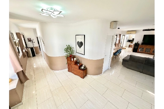 Villa in Pego zu verkaufen, Living area 320 m², Baujahr 2009, Klimaanlage, Plot 1166 m², 5 Schlafzimmer, 4 Badezimmer, Pool, ref.: O-V98014-18
