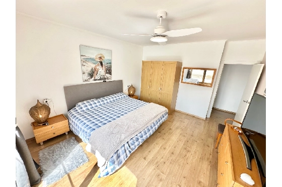 Villa in Pego zu verkaufen, Living area 320 m², Baujahr 2009, Klimaanlage, Plot 1166 m², 5 Schlafzimmer, 4 Badezimmer, Pool, ref.: O-V98014-35