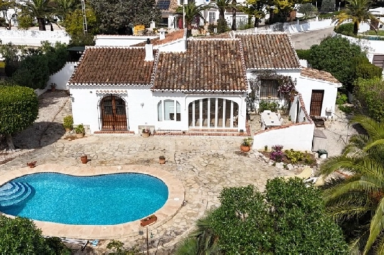 Villa in Javea zu verkaufen, Living area 170 m², Plot 817 m², 3 Schlafzimmer, 2 Badezimmer, Pool, ref.: AVS-57614-1