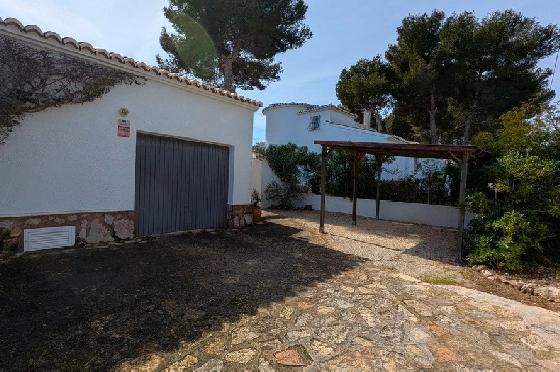 Villa in Javea zu verkaufen, Living area 170 m², Plot 817 m², 3 Schlafzimmer, 2 Badezimmer, Pool, ref.: AVS-57614-14