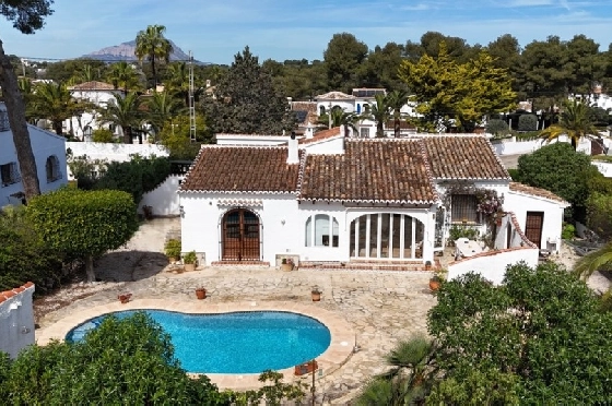 Villa in Javea zu verkaufen, Living area 170 m², Plot 817 m², 3 Schlafzimmer, 2 Badezimmer, Pool, ref.: AVS-57614-28