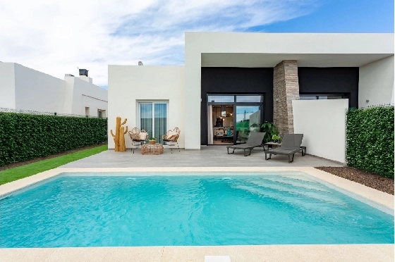 Doppelhaushälfte in Algorfa zu verkaufen, Living area 200 m², Zustand Erstbezug, Klimaanlage, Plot 450 m², 3 Schlafzimmer, 2 Badezimmer, Pool, ref.: HA-ARN-115-D01-2