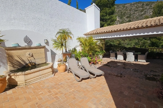 Villa in Pego zu verkaufen, Living area 312 m², Baujahr 2005, Klimaanlage, Plot 1027 m², 5 Schlafzimmer, 5 Badezimmer, Pool, ref.: O-V98114-10