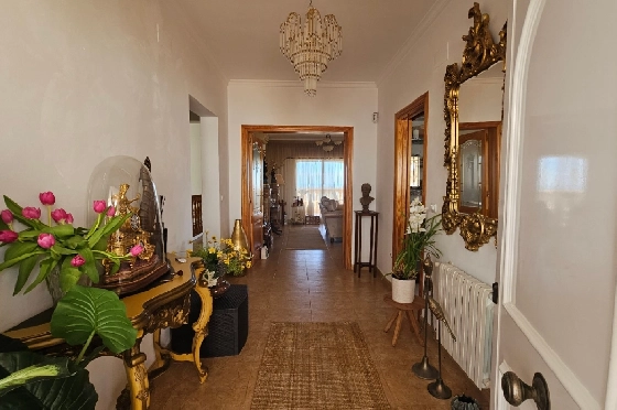 Villa in Pego zu verkaufen, Living area 312 m², Baujahr 2005, Klimaanlage, Plot 1027 m², 5 Schlafzimmer, 5 Badezimmer, Pool, ref.: O-V98114-14