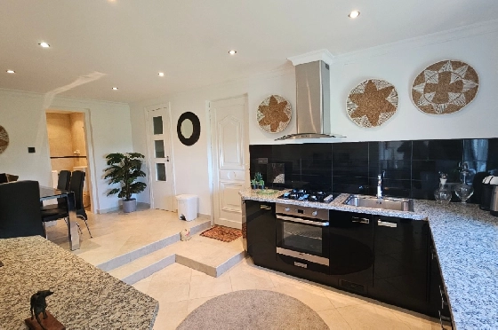 Villa in Pego zu verkaufen, Living area 312 m², Baujahr 2005, Klimaanlage, Plot 1027 m², 5 Schlafzimmer, 5 Badezimmer, Pool, ref.: O-V98114-50
