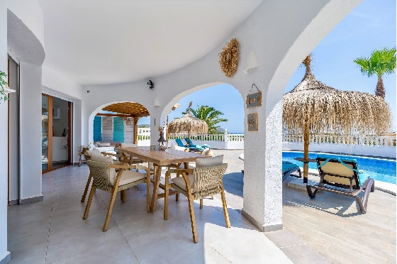 Villa in Moraira zu verkaufen, Living area 290 m², Baujahr 2003, + Ofen, Klimaanlage, Plot 847 m², 3 Schlafzimmer, 3 Badezimmer, Pool, ref.: AM-12692DR-21