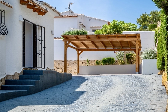 Villa in Moraira zu verkaufen, Living area 290 m², Baujahr 2003, + Ofen, Klimaanlage, Plot 847 m², 3 Schlafzimmer, 3 Badezimmer, Pool, ref.: AM-12692DR-33